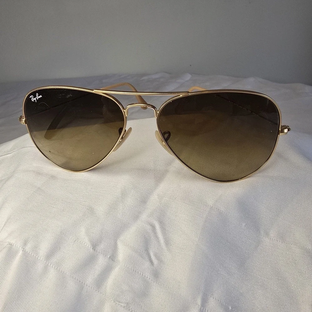 Ray-Ban RB3025 Brown Polarized Lens Gold Metal Frame Aviator Sunglasses